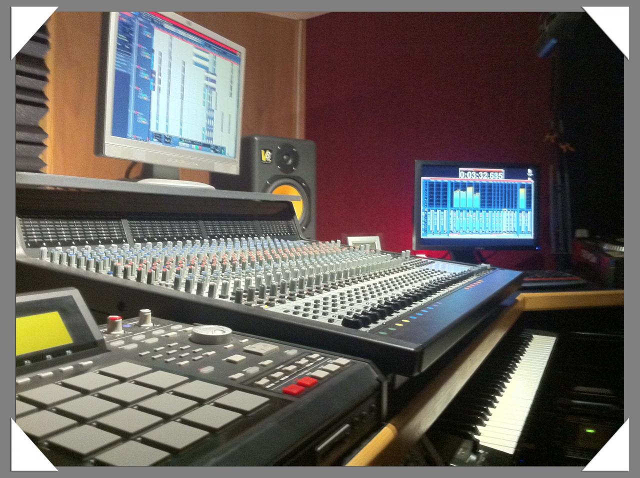 control room  Studio d'enregistrement DjeepyProd Record